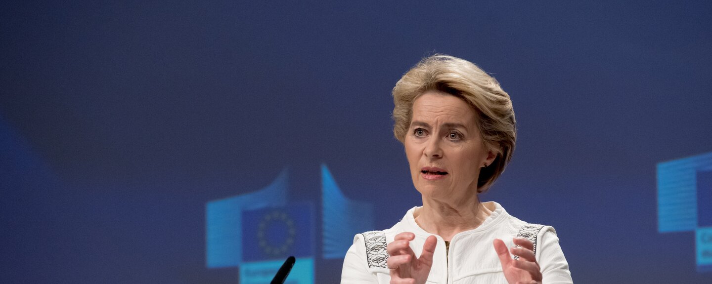 Ursula von der Leyen at the podium | © Etienne Ansotte/European Union, 2019