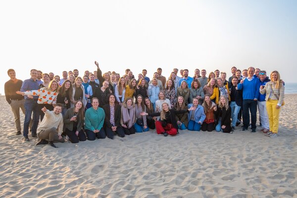 Een van onze kwartaalsessies op het strand van Den Haag Een van onze kwartaalsessies op het strand van Den Haag